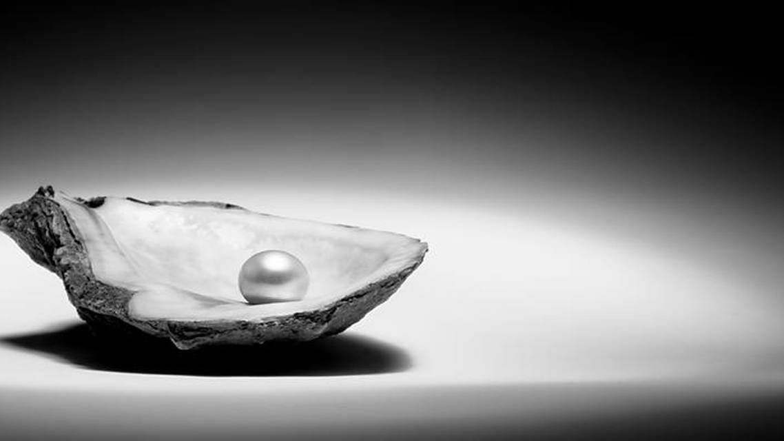 Nine Pearls for Centering the Tecnis Symfony IOL