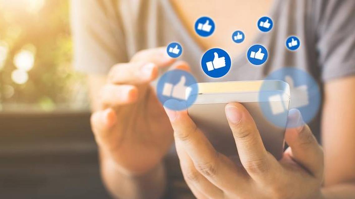 Facebook to Businesses Kiss Organic Reach Goodbye