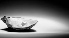 Nine Pearls for Centering the Tecnis Symfony IOL
