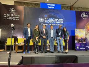 Sheraz Daya Awarded Prestigious IIRSI Gold Medal for Outstanding Contribution to Ophthalmology image